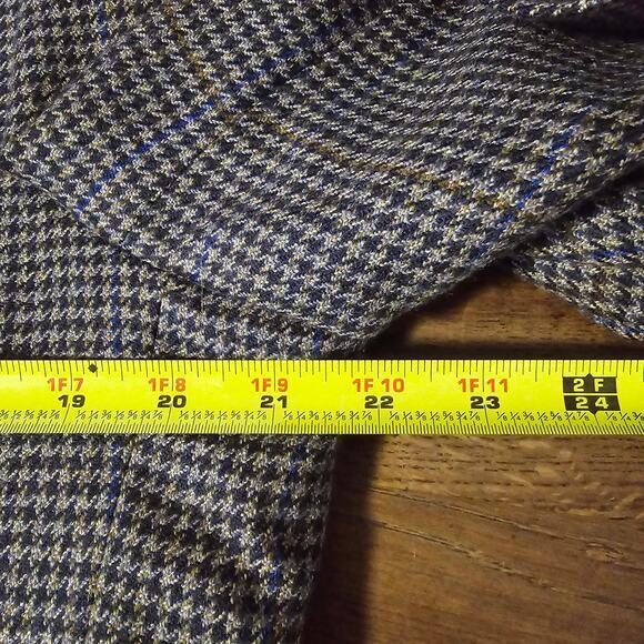 Jos. A. Bank 100% Wool Multicolor‎ Plaid Blazer Men's 40S - Picture 8 of 10